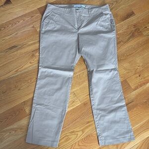 Old Navy Women's Tan Straight Leg khakis